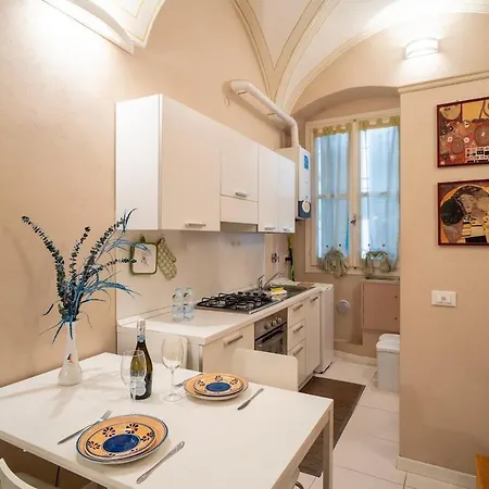 Apartament Gaudio 53 - Loft In Center San Remo